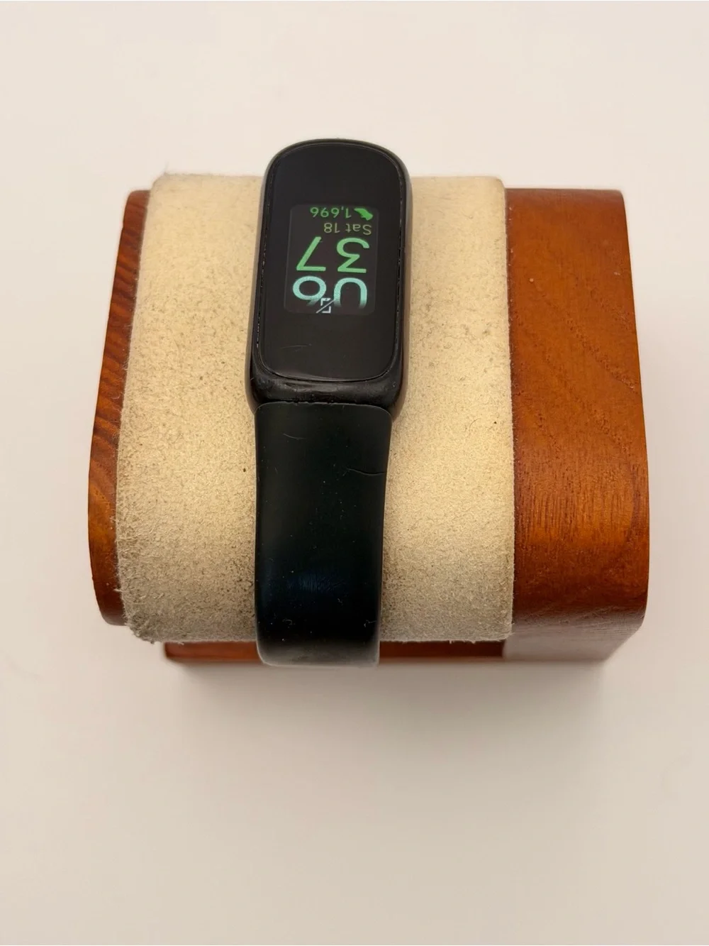 Fitbit Inspire 3, Black, Tested, Charger Included, Fitness Tracker, Good,